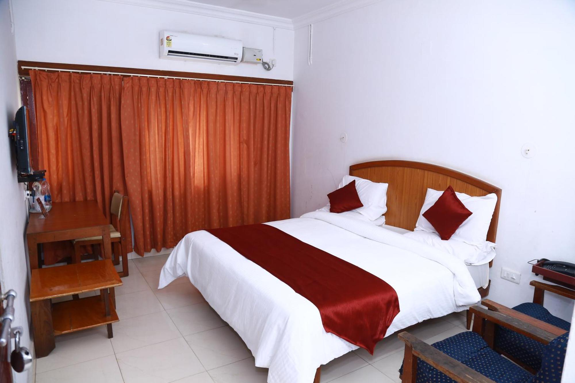 Hotel Nandanam Guruvāyūr Eksteriør bilde